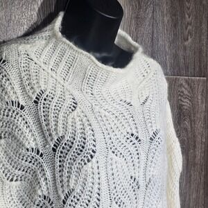 J. Crew White‎ Cable Knit Sweater Women's L Long Sleeve Open Knit Crewneck